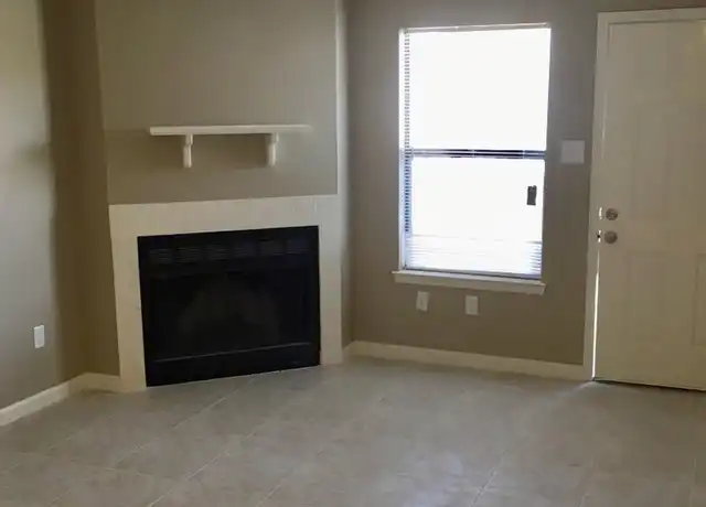 Property at 14130 Azalea Park Ave Apt B, Baton Rouge, LA, 70816, 2 beds, 2 baths, [object Object]