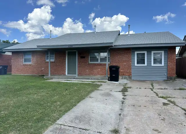Property at 630 SW 3rd St, Moore, OK, 73160, 4 beds, 1 bath, [object Object]