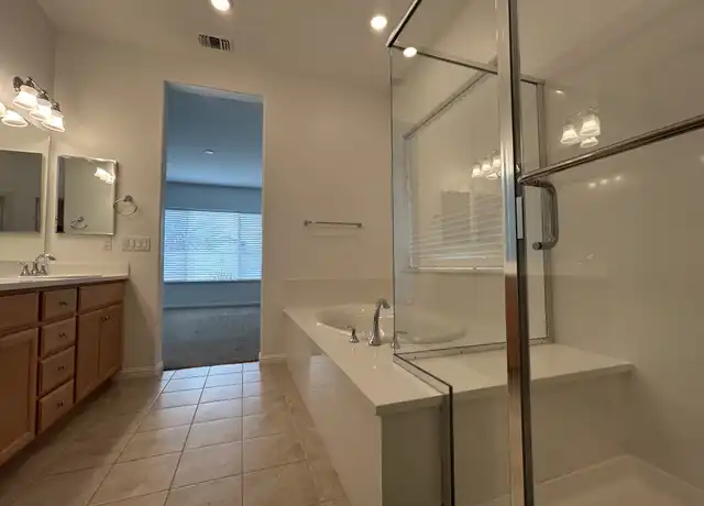Property at 1664 Andromeda Ct, Lathrop, CA, 95330, 6 beds, 4 baths, [object Object]