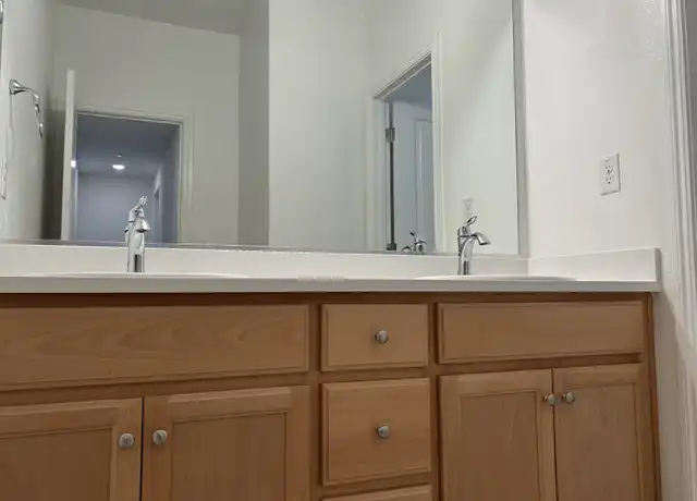 Property at 1664 Andromeda Ct, Lathrop, CA, 95330, 6 beds, 4 baths, [object Object]