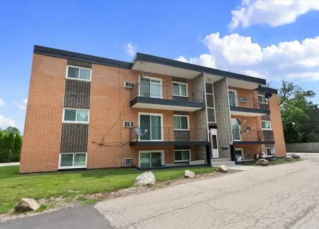 Property at 300 Marlene Ct, Wauconda, IL, 60084, 2 beds, 1 bath, [object Object]
