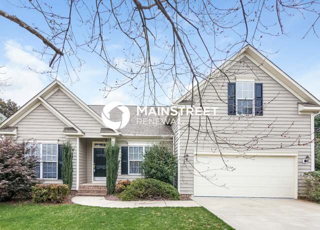 Photo of 400 Amersham Ln, Waxhaw, NC 28173
