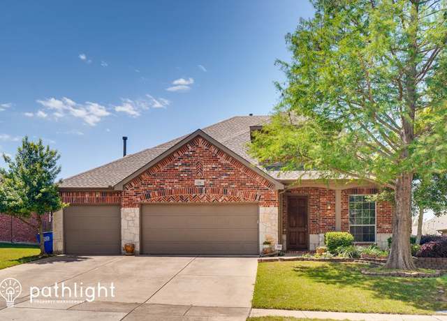 Photo of 114 Cole St, Forney, TX 75126