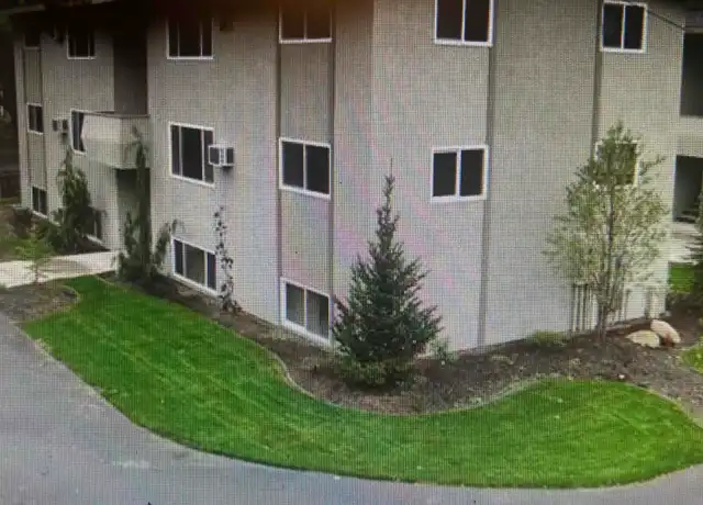 Property at 2411 S Grand Blvd Unit A4, Spokane, WA, 99203, 2 beds, 1 bath, [object Object]