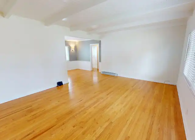 Property at 15900 W Sunset Blvd Unit 3, Pacific Palisades, CA, 90272, 1 bed, 1 bath, [object Object]