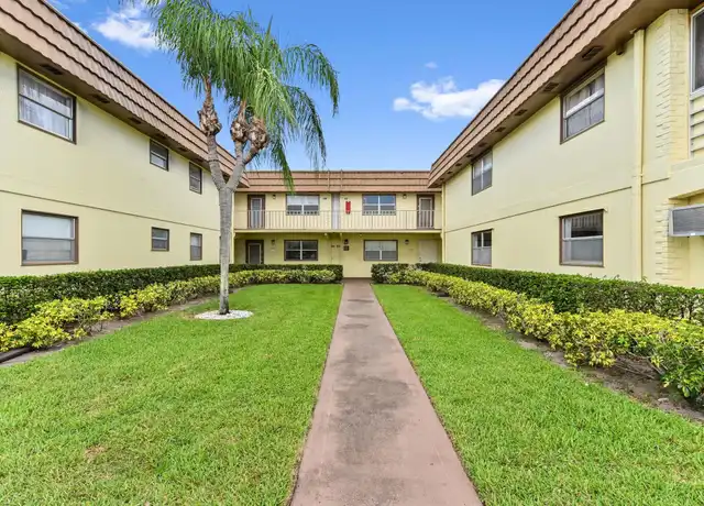 Property at 104 Saxony C, Delray Beach, FL, 33446, 2 beds, 2 baths, [object Object]