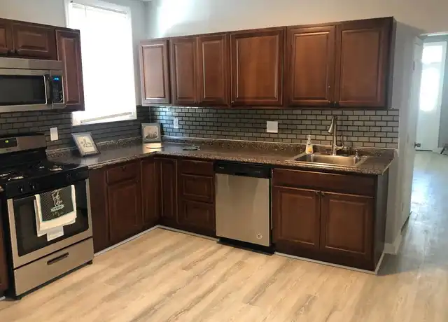 Property at 511 Beaumont Ave Unit 10, Baltimore, MD, 21212, 1 bed, 1 bath, [object Object]