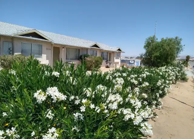 Property at 5228 Adobe Rd Apt Q, Twentynine Palms, CA, 92277, 2 beds, 1 bath, [object Object]