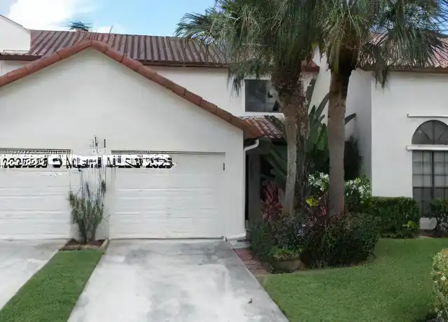 Property at 10320 Windswept Pl, Boca Raton, FL, 33498, 2 beds, 2 baths, [object Object]