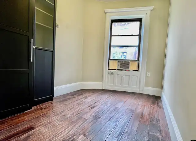 Property at 321 W 89th St #8, New York, NY, 10024, 2 beds, 1 bath, [object Object]