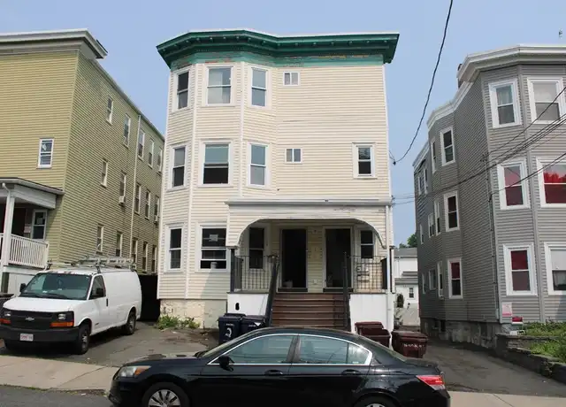 Property at 120 Vernal St Unit 1, Everett, MA, 02149, 3 beds, 1 bath, [object Object]