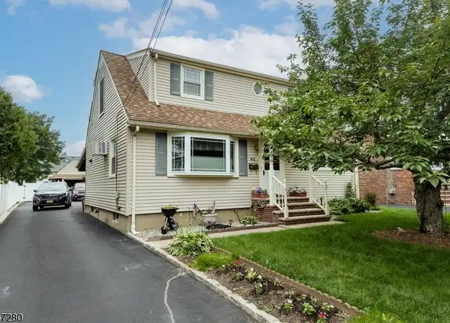 Property at 42 South St Unit 2, Madison, NJ, 07940, 1 bed, 1 bath, [object Object]
