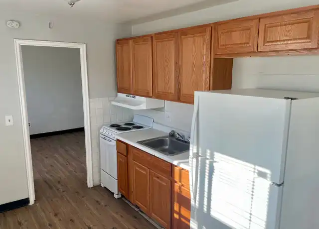 Property at 2618 Chesterfield Ct Unit 18, Cincinnati, OH, 45239, 1 bed, 1 bath, [object Object]
