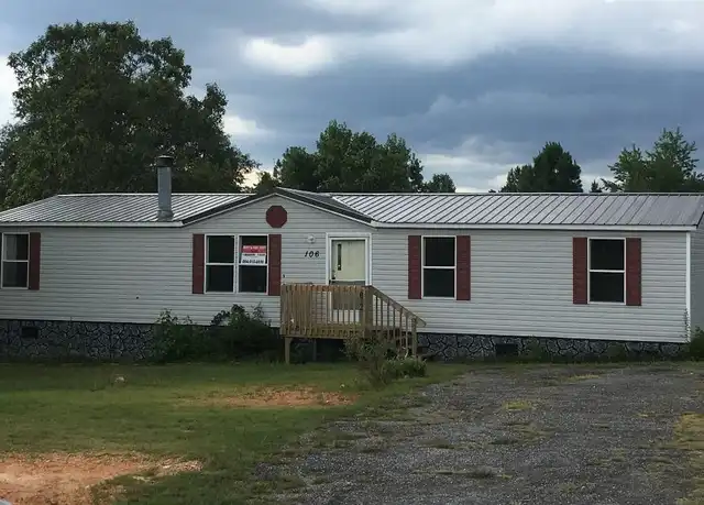 Property at 106 Crappie Dr, Williamston, SC, 29697, 4 beds, 2 baths, [object Object]