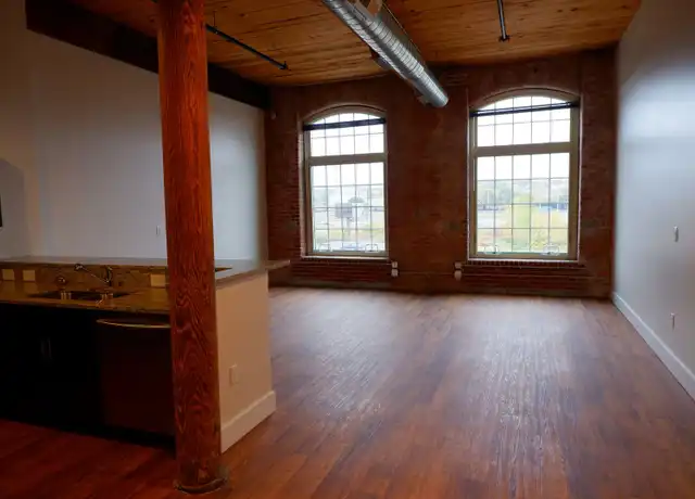 Property at 200 Esten Ave Unit 412, Pawtucket, RI, 02860, 0 beds, 1 bath, [object Object]