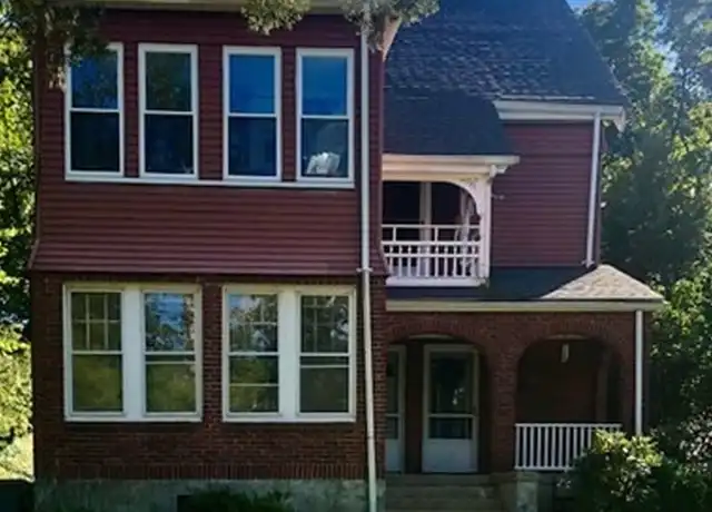 Property at 438 Albemarle Rd Unit 438, Newtonville, MA, 02460, 2 beds, 1 bath, [object Object]