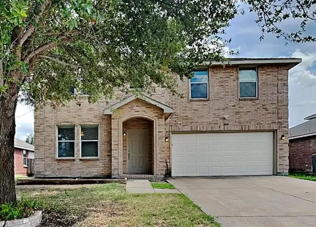 Property at 2035 Plains Ct, Grand Prairie, TX, 75052, 3 beds, 2.5 baths, [object Object]