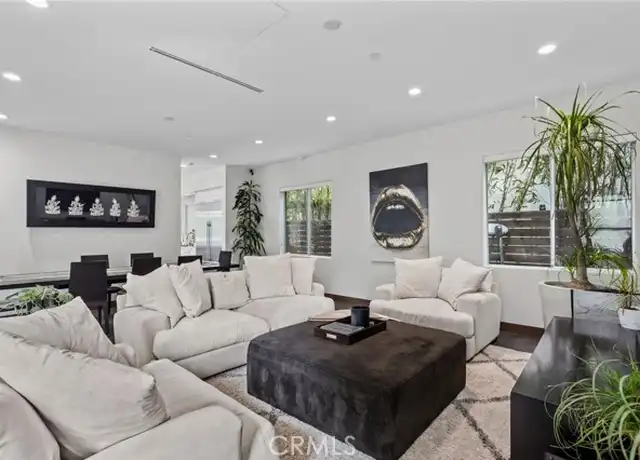 Property at 16424 Marbro Dr, Encino, CA, 91436, 5 beds, 4.5 baths, [object Object]