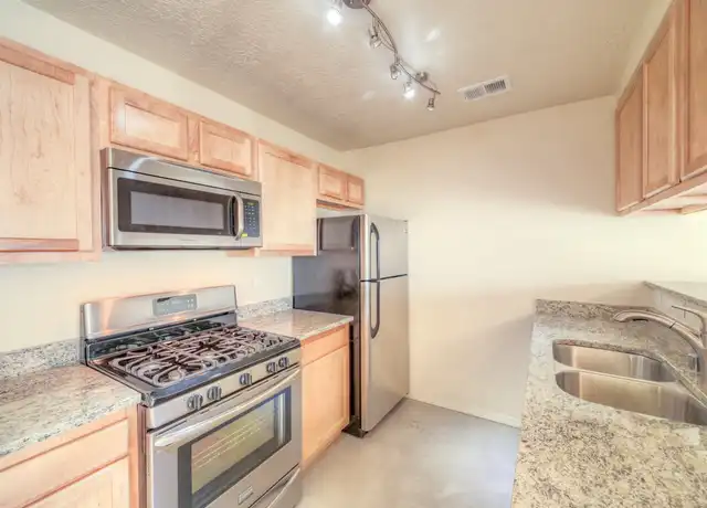 Property at 1120 Griegos Rd NW Unit C8, Albuquerque, NM, 87107, 2 beds, 2.5 baths, [object Object]