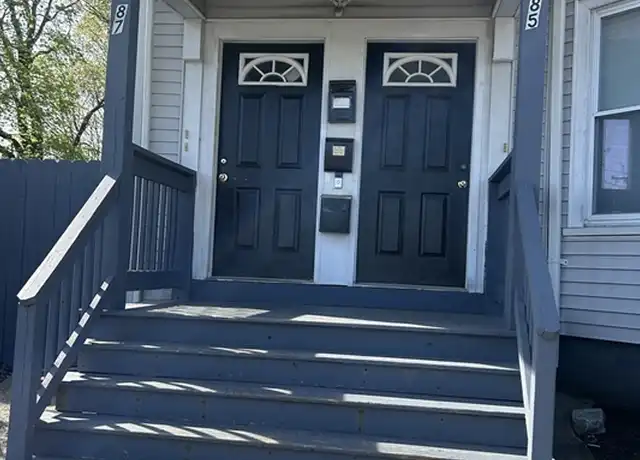 Property at 87 E Ashland St Unit 2, Brockton, MA, 02302, 2 beds, 1 bath, [object Object]