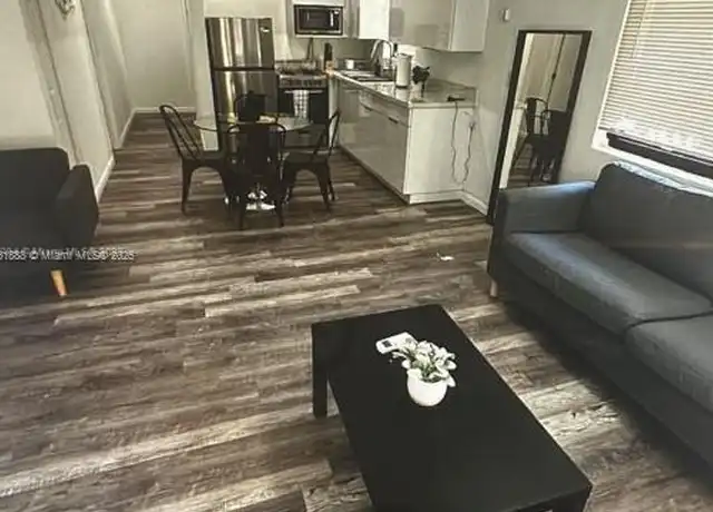 Property at 2655 SW 24th Ave Unit 4, Miami, FL, 33133, 2 beds, 1 bath, [object Object]