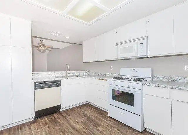 Photo of 8808 C Ave, Hesperia, CA 92345