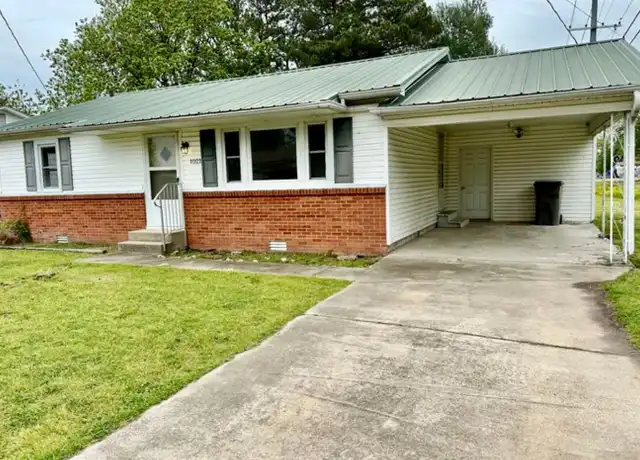 Property at 1021 Nadine St, Paragould, AR, 72450, 3 beds, 1 bath, [object Object]