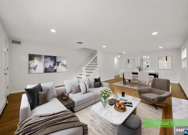 Property at 75 Liberty Pl, Palisades Park, NJ, 07650, 3 beds, 2.5 baths, [object Object]