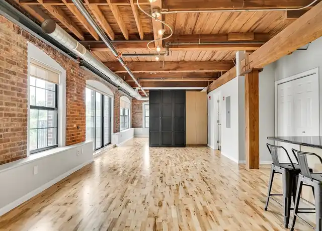 Property at 210 Broadway Unit A-205, Everett, MA, 02149, 1 bed, 1 bath, [object Object]