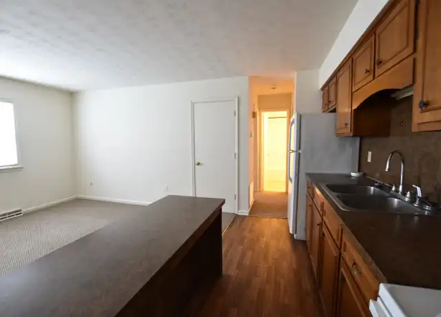 Property at 62 Woodlee Rd Apt H, Staunton, VA, 24401, 1 bed, 1 bath, [object Object]