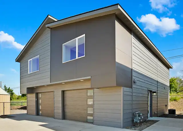 Property at 11904 E 2nd Ave, Spokane Valley, WA, 99206, 2 beds, 2 baths, [object Object]