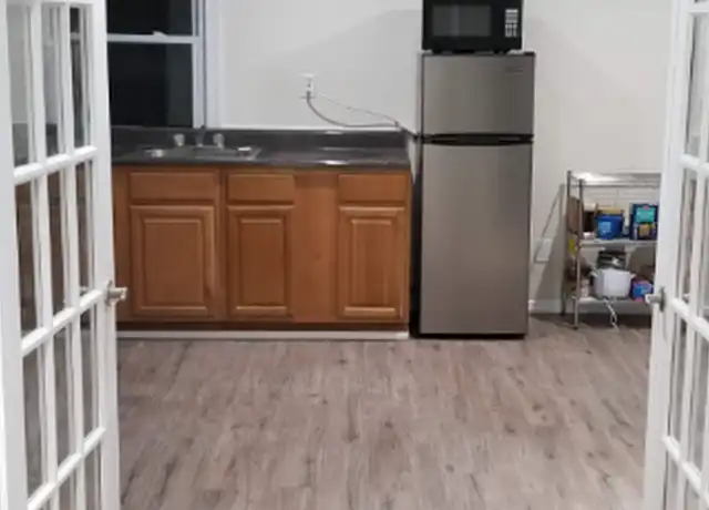 Property at 311 E 6th Ave, Roselle, NJ, 07203, 1 bed, 1 bath, [object Object]