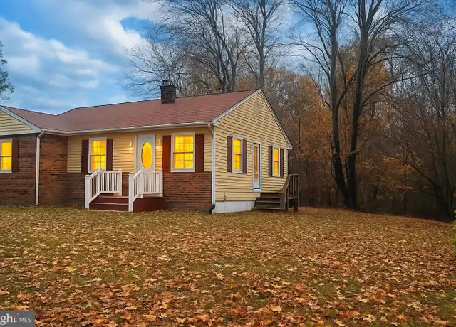Property at 10 Jesse Curtis Ln, Fredericksburg, VA, 22406, 3 beds, 2 baths, [object Object]