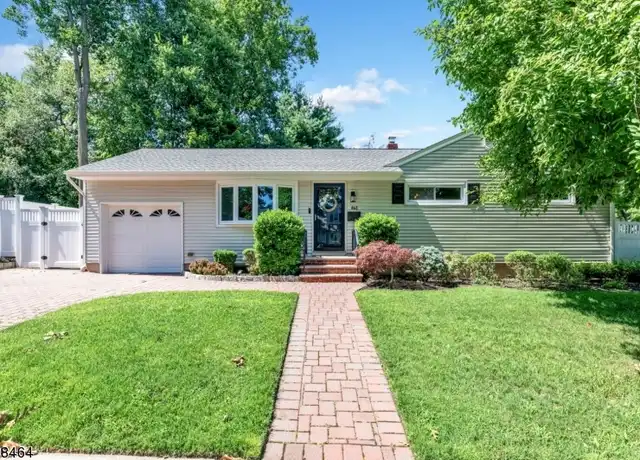 Property at 862 Manhattan Ave, Township of Washington, NJ, 07676, 3 beds, 1.5 baths, [object Object]