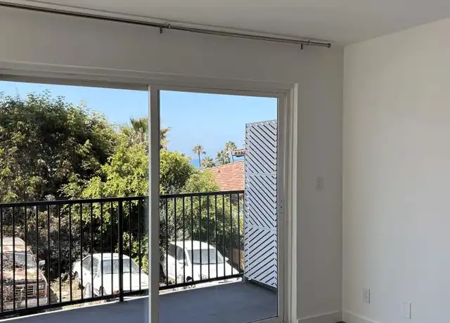 Property at 117 S Alameda Ln Unit 2, San Clemente, CA, 92672, 2 beds, 1 bath, [object Object]