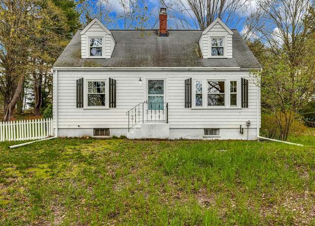 Photo of 403 Central St, Acton, MA 01720