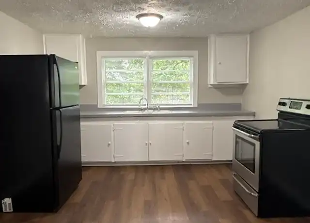 Property at 4874 Hale Rd Unit B, Forest Park, GA, 30297, 3 beds, 1 bath, [object Object]