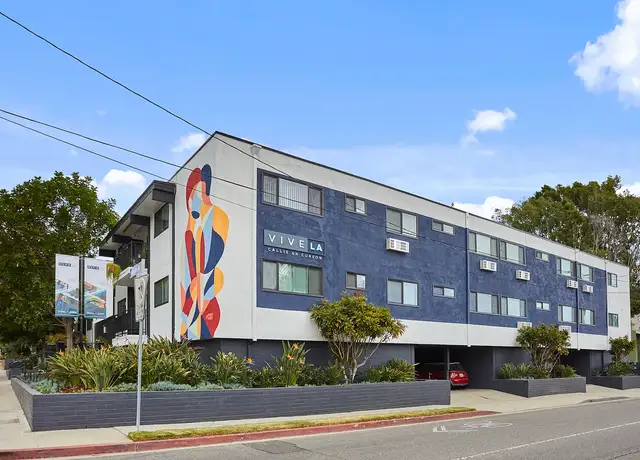 Photo of 1300 N Curson Ave, Los Angeles, CA 90046
