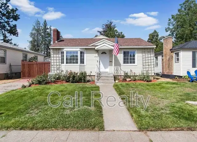 Property at 1117 E 33rd Ave, Spokane, WA, 99203, 2 beds, 3 baths, [object Object]