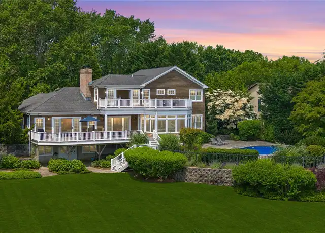 Property at 40 Overlook DR, Aquebogue, NY, 11931, 4 beds, 4.5 baths, [object Object]