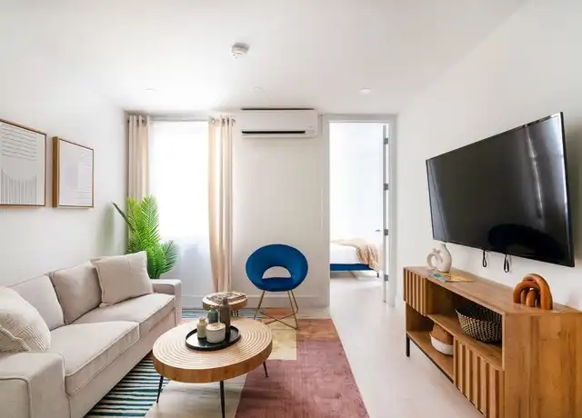 Property at East 78th Street 315 - E 78th St Unit 1021999P, New York, NY, 10075, 2 beds, 1 bath, [object Object]