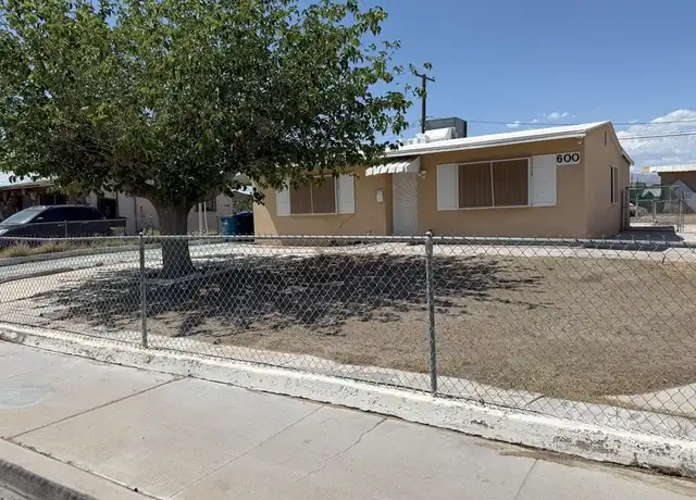 Property at 600 Alexander Ave, Las Vegas, NV, 89106, 3 beds, 2 baths, [object Object]