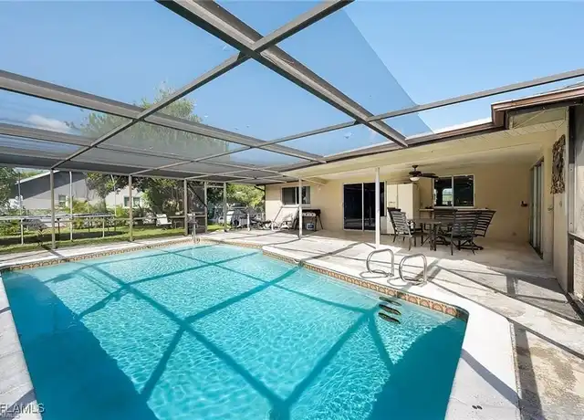 Property at 920 SE 23rd St, Cape Coral, FL, 33990, 3 beds, 2 baths, [object Object]