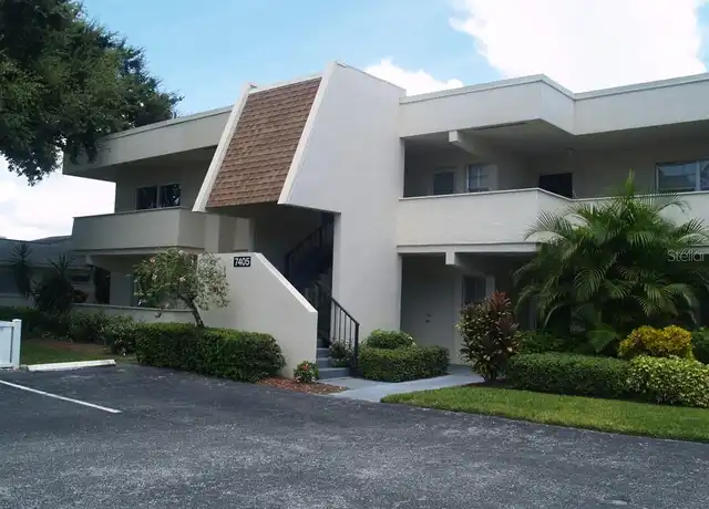 Property at 7405 W Country Club Dr N #104, Sarasota, FL, 34243, 3 beds, 2 baths, [object Object]