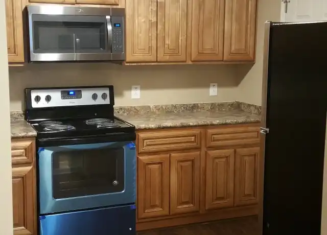 Property at 724 Rachels Trl, Hermitage, TN, 37076, 2 beds, 1 bath, [object Object]