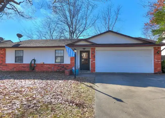 Property at 209 W Canton St, Broken Arrow, OK, 74012, 3 beds, 2 baths, [object Object]
