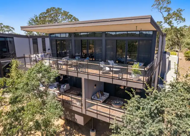 Property at 210 Sumac Ct, Healdsburg, CA, 95448, 4 beds, 4.5 baths, [object Object]