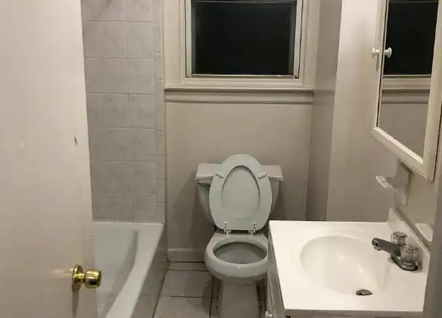 Property at 201 Hansbury Ave Unit 2, Newark, NJ, 07112, 3 beds, 1.5 baths, [object Object]
