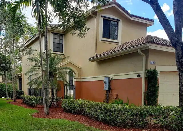 Property at 3808 Tree Top Dr #3808, Weston, FL, 33332, 3 beds, 2.5 baths, [object Object]