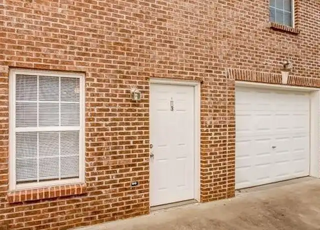 Property at 535 Lafayette Rd Unit I3, Clarksville, TN, 37042, 3 beds, 1.5 baths, [object Object]